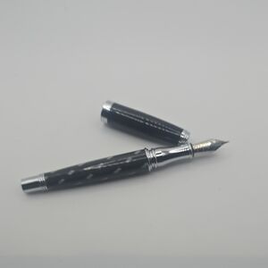 Monteverde Black and Silver Fountain Pen 2 Nibs And Extra Ink Cartriges